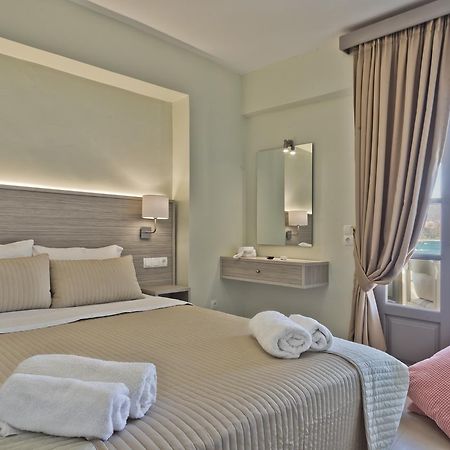 Nereus Luxurious Suites Karpathos Exteriör bild